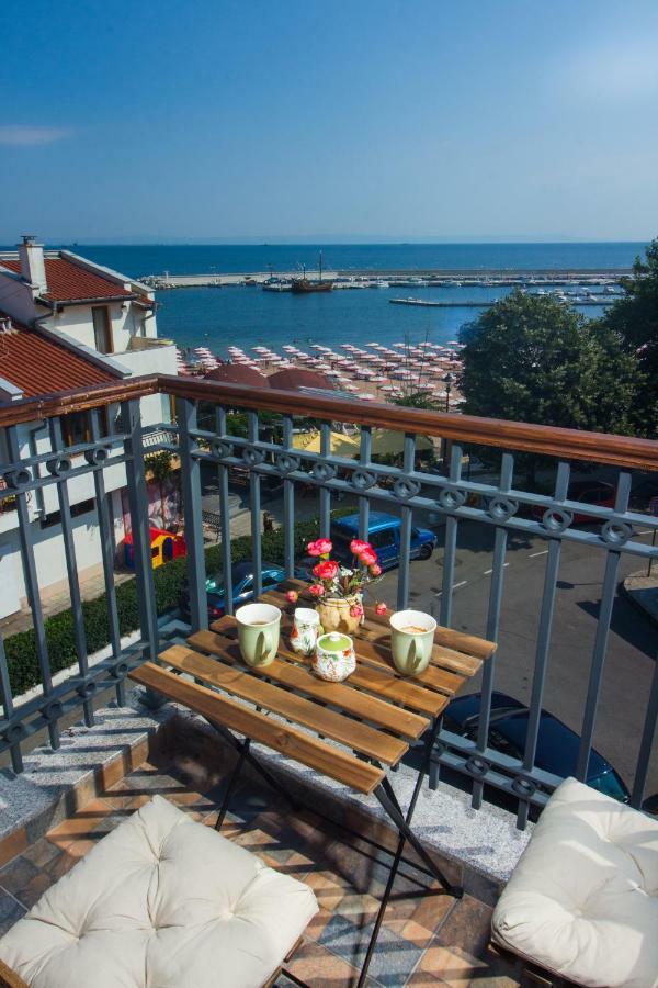 Breeze Guest House Chernomorets Esterno foto