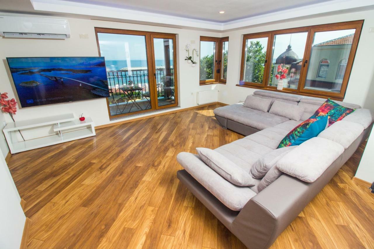 Breeze Guest House Chernomorets Esterno foto